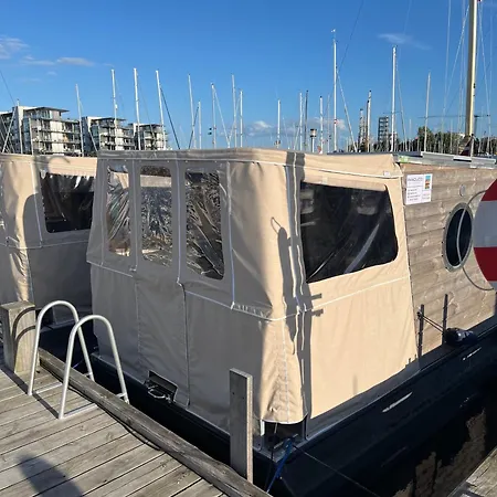 Úszó hotel Maduco, Waterfront Krabben Nyborg